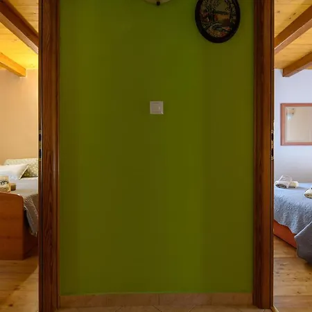 펜션 3 Bedroom Gorgeous In Mandalencici Cubanici