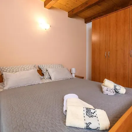 3 Bedroom Gorgeous In Mandalencici *